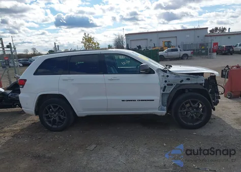 2021 Jeep Grand Cherokee 80Th Anniversary 4X4 z USA, uszkodzony, nr VIN 1C4RJFBG5MC840331